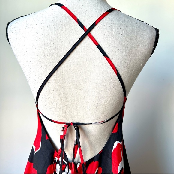 NWT FASHION NOVA Jacie Floral Ruffled Maxi Dress—SZ. Medium - Picture 9 of 17